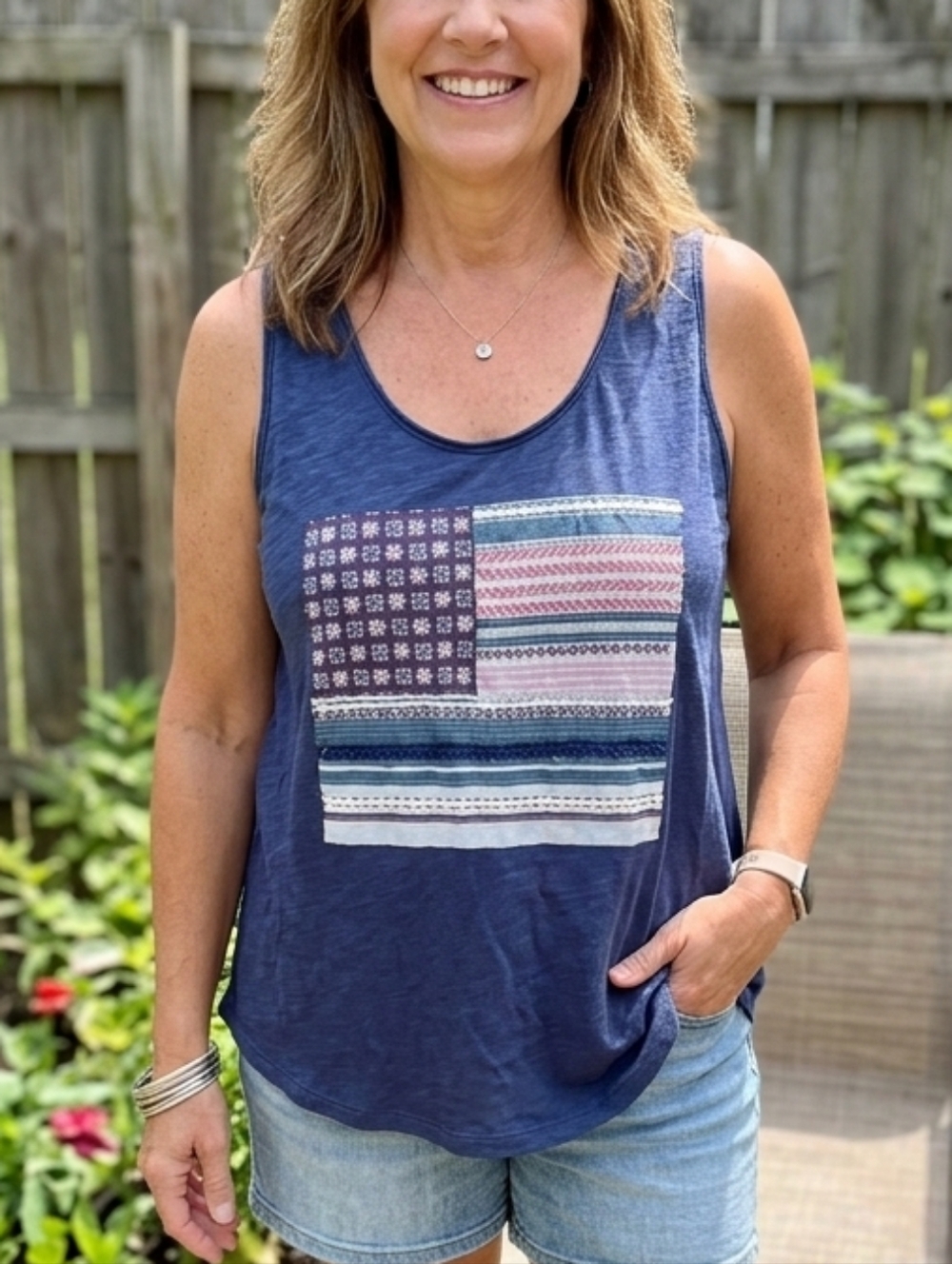Natural Reflections Patriotic Mixed-Media American Flag Tank Top XL Blue Slub